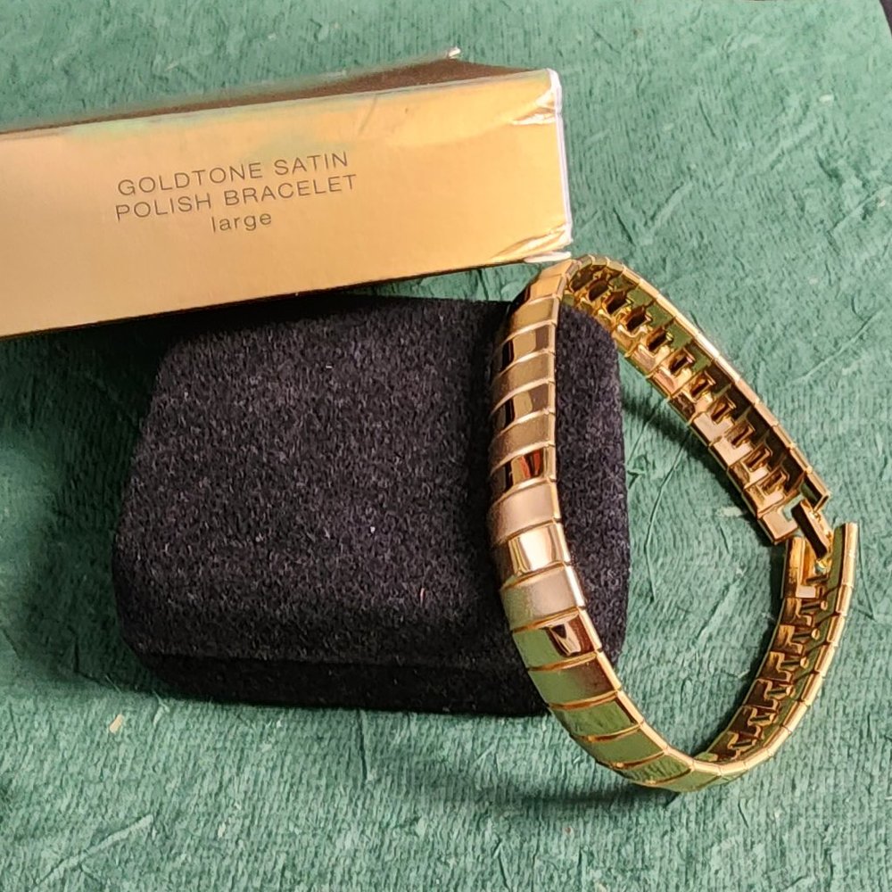 Avon Goldtone Satin Polish Bracelet